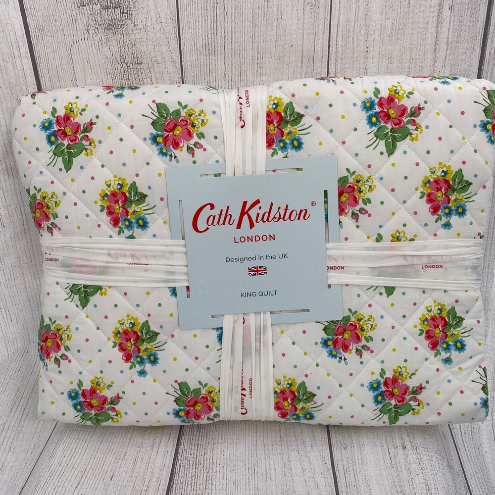 Cath Kidston Bunches Pink King Quilt White Floral Polka Dot Cotton Bedspread